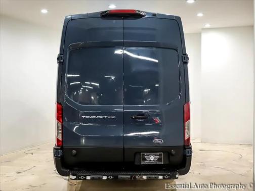 2020 Ford Transit-250 Base