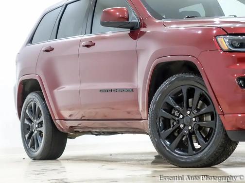 2021 Jeep Grand Cherokee Laredo