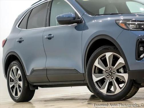 2023 Ford Escape Platinum