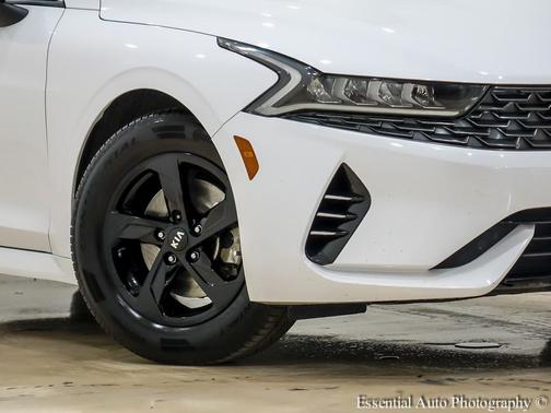 2021 Kia K5 LXS