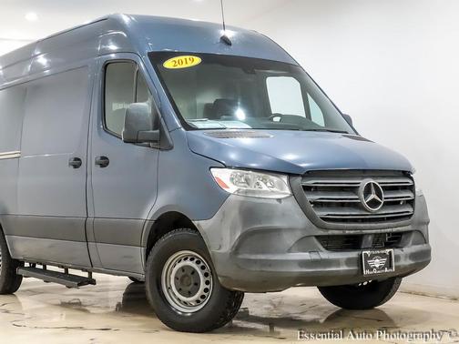 2019 Mercedes-Benz Sprinter 2500 Standard Roof