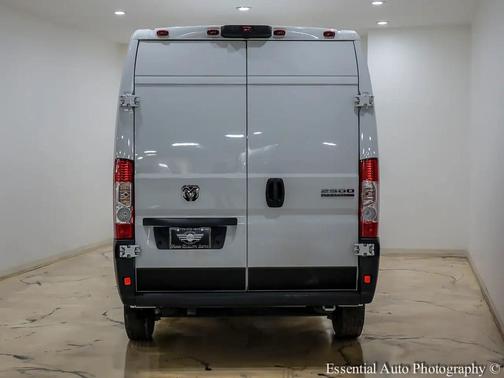 Bright White Clearcoat 2023 RAM ProMaster 2500 High Roof
