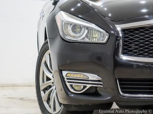 2015 INFINITI Q70 3.7X
