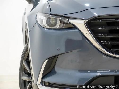 2022 Mazda CX-9 Carbon Edition