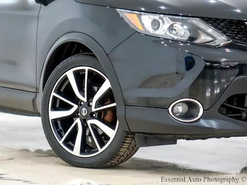 2017 Nissan Rogue Sport SL