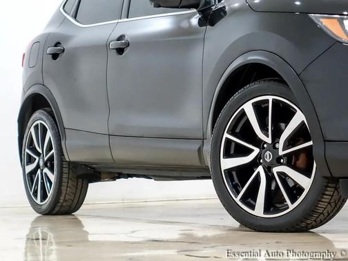 2017 Nissan Rogue Sport SL
