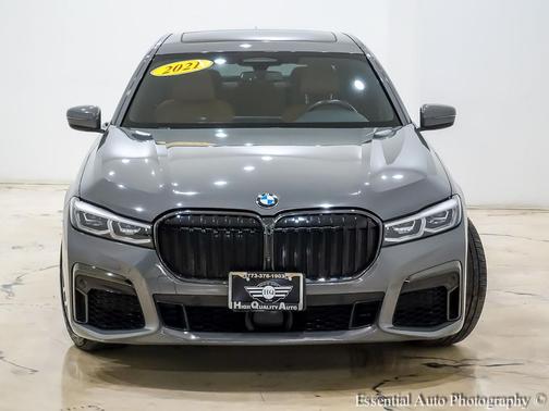 2021 BMW 750 i xDrive