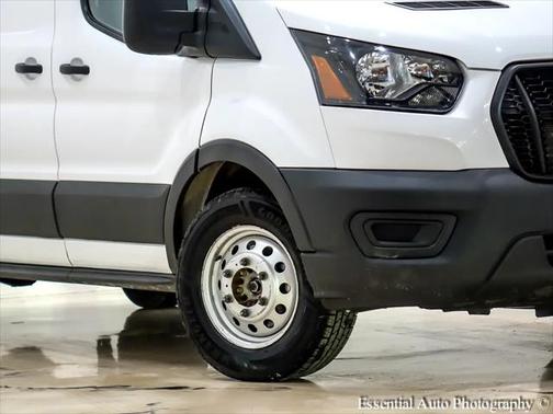 2022 Ford Transit-250 Base