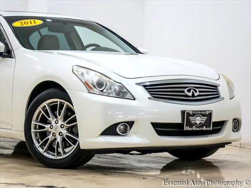 2011 INFINITI G37x Base