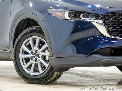 2023 Mazda CX-5 2.5 S Preferred Package