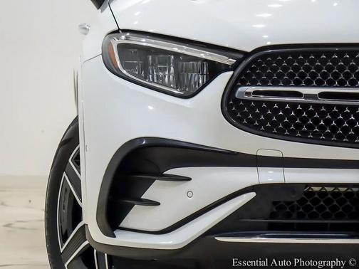 2023 Mercedes-Benz GLC 300 4MATIC