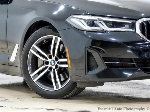 2022 BMW 530 i xDrive
