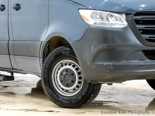 2019 Mercedes-Benz Sprinter 2500 Standard Roof