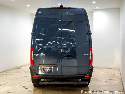 2019 Mercedes-Benz Sprinter 2500 Standard Roof