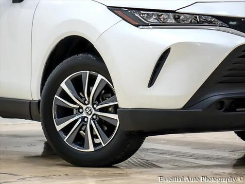 2022 Toyota Venza LE