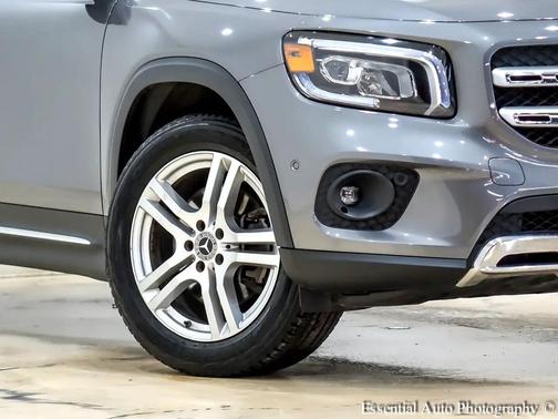 Mountain Grey Metallic 2021 Mercedes-Benz GLB 250 4MATIC