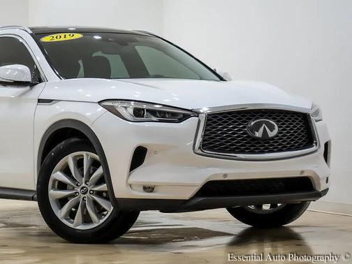 2019 INFINITI QX50 ESSENTIAL