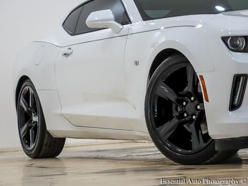 2017 Chevrolet Camaro 1LT