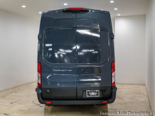 2020 Ford Transit-250 Base