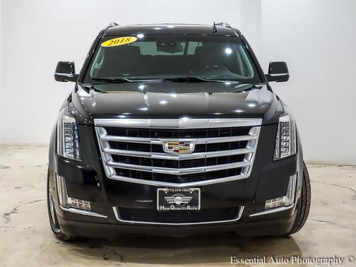 2018 Cadillac Escalade Luxury