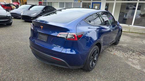 2023 Tesla Model Y Long Range Dual Motor All-Wheel Drive