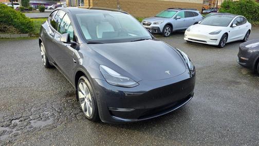 2024 Tesla Model Y Long Range Dual Motor All-Wheel Drive