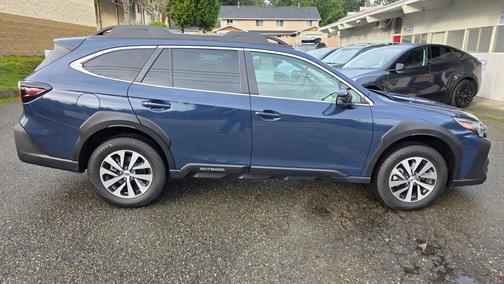 2025 Subaru Outback Premium