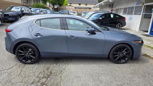 2023 Mazda Mazda3 FWD w/Premium Package