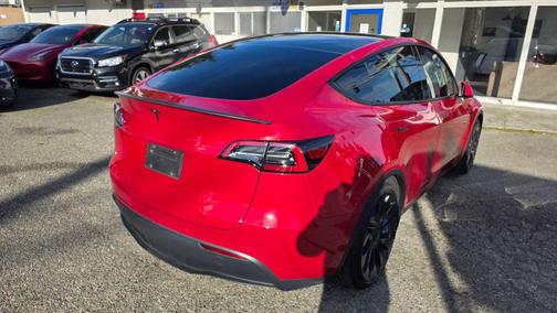 2023 Tesla Model Y Performance Dual Motor All-Wheel Drive