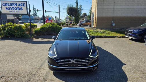 2022 Hyundai SONATA Hybrid Limited