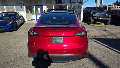 2024 Tesla Model Y Long Range Dual Motor All-Wheel Drive