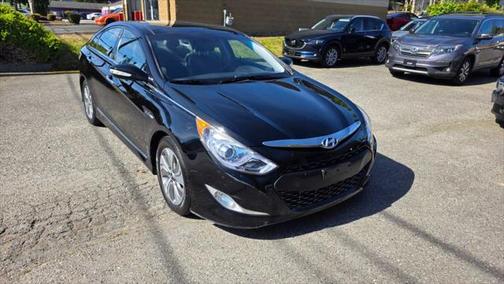 2015 Hyundai SONATA Hybrid Limited