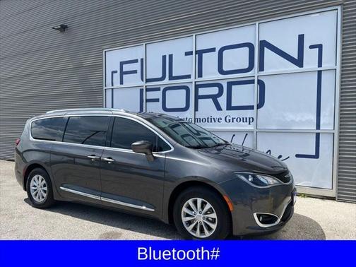 2018 Chrysler Pacifica Touring-L
