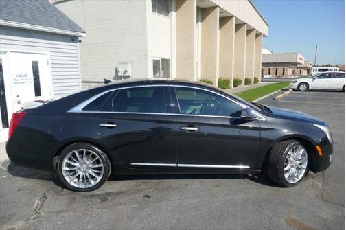 2013 Cadillac XTS Platinum