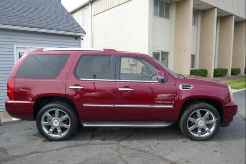 2009 Cadillac Escalade Base