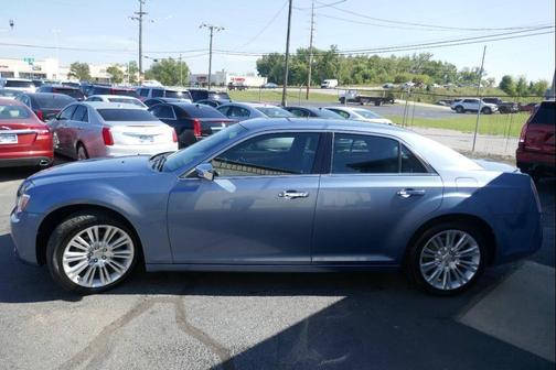 2011 Chrysler 300 Limited