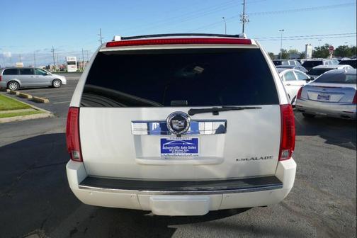 2008 Cadillac Escalade Base
