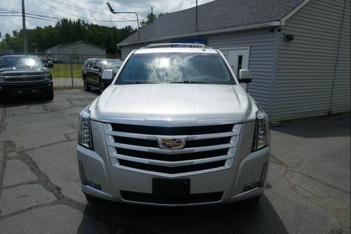 2017 Cadillac Escalade ESV Premium Luxury