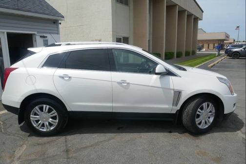 Platinum Ice Tricoat 2016 Cadillac SRX Luxury Collection