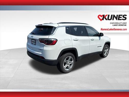 2023 Jeep Compass Latitude