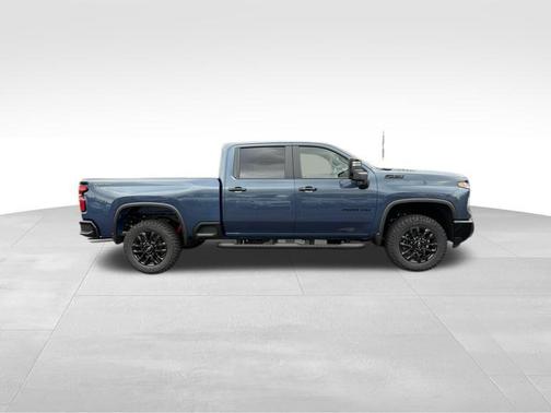 2026 Chevrolet Silverado 3500 LT