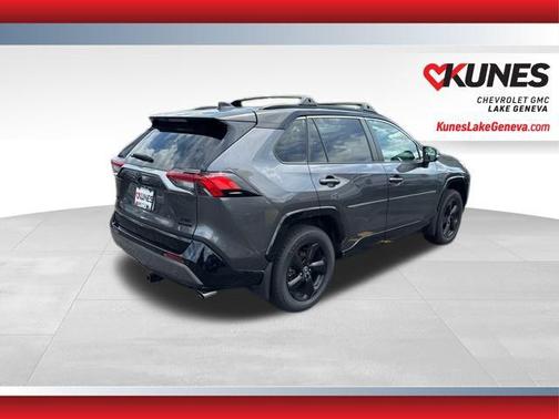 2021 Toyota RAV4 Hybrid SE