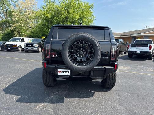2025 GMC HUMMER EV SUV 2X