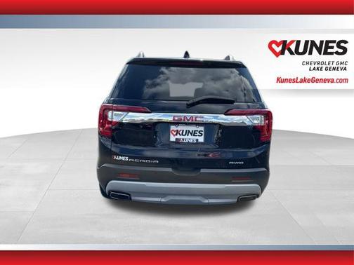 2023 GMC Acadia AWD SLT