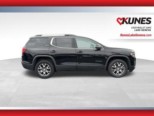 2023 GMC Acadia AWD SLT