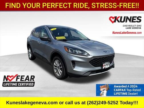 2022 Ford Escape SE