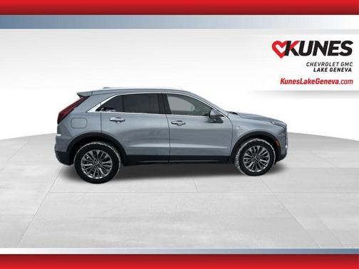 2025 Cadillac XT4 Premium Luxury