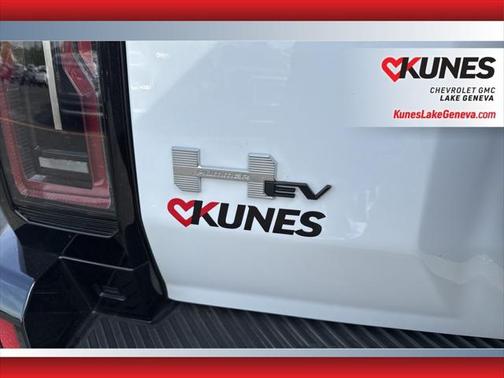2025 GMC HUMMER EV SUV 2X