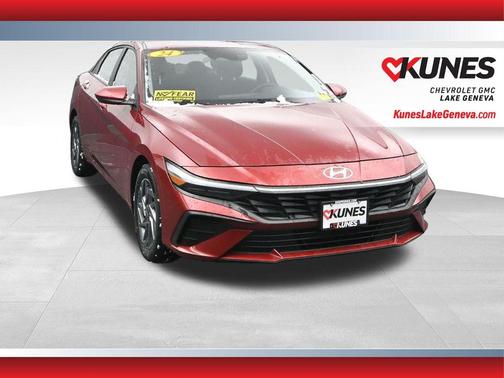 2024 Hyundai ELANTRA SEL