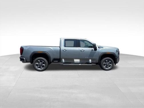 2025 GMC Sierra 3500 SLT